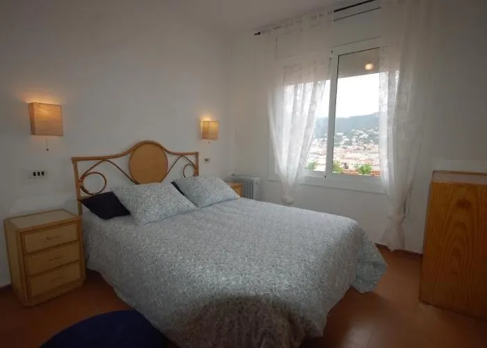 Lets Holidays Beautiful House Sea Views فيلة توسا ذي مار