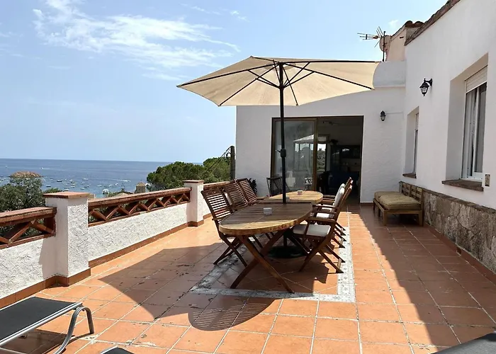 Lets Holidays Beautiful House Sea Views فيلة *