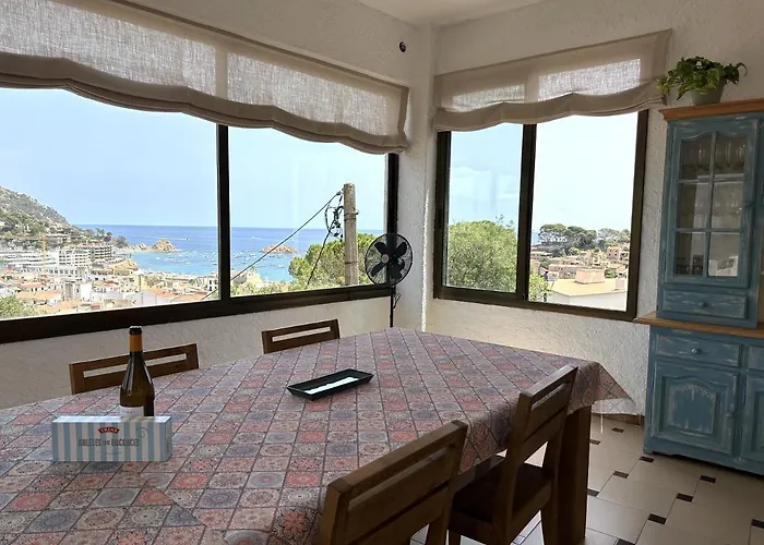 Lets Holidays Beautiful House Sea Views فيلة توسا ذي مار