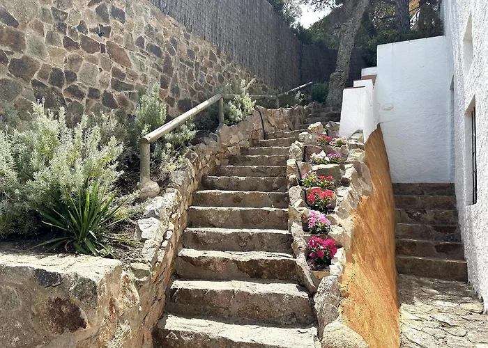 Lets Holidays Beautiful House Sea Views فيلة